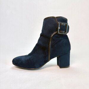 Navy White Mountain Callaway suede block-heel bootie